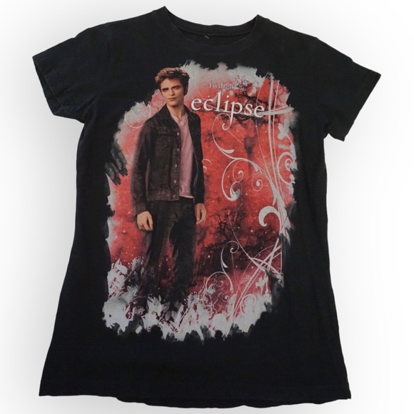 Y2k The Twilight Saga: Eclipse Edward Cullen black baby tee size approx Small - Picture 1 of 3